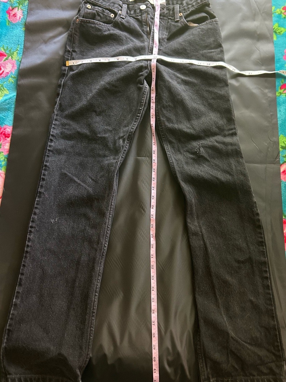 Levi's Black Straight Leg Women's Jeans